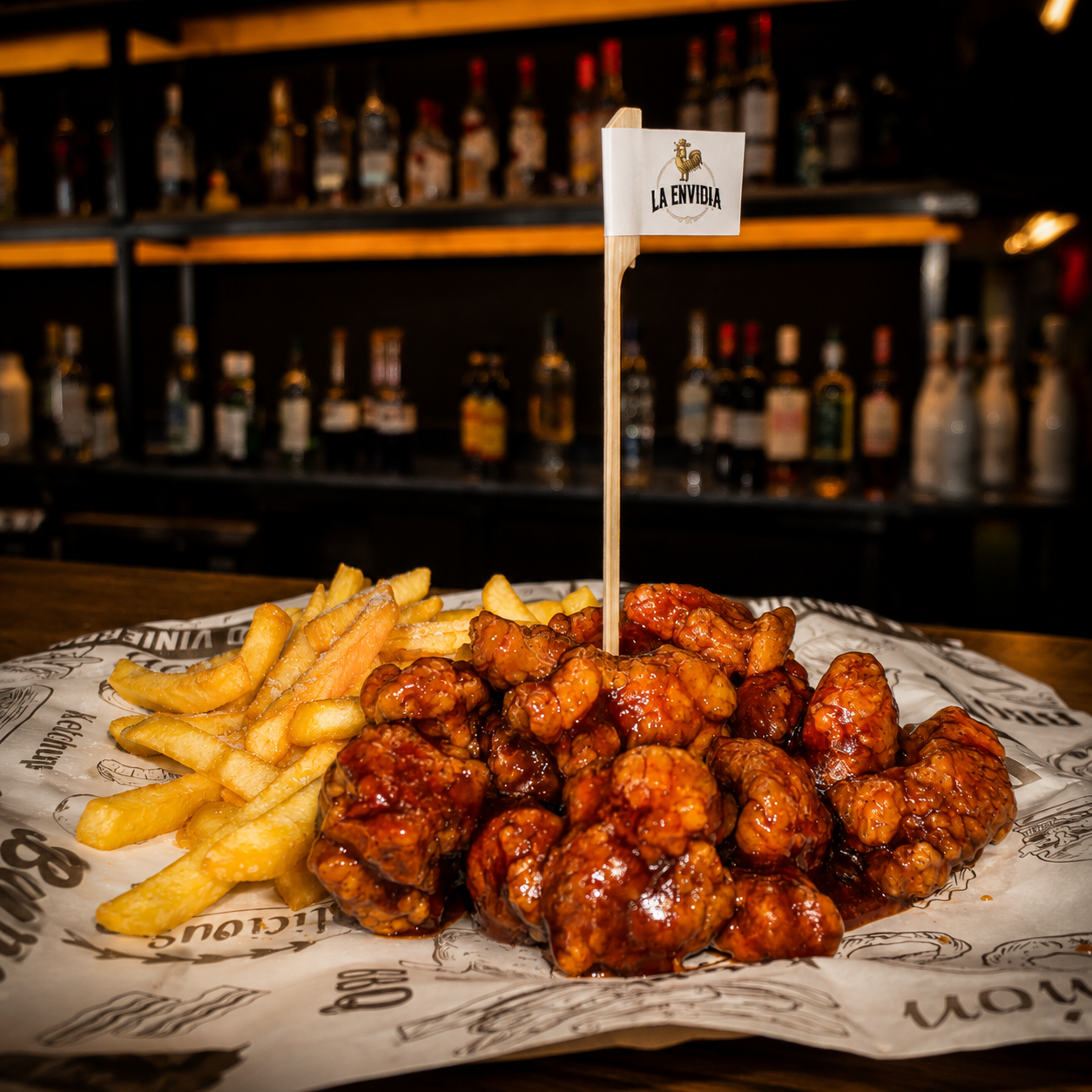 Paga $10 y Consume $20 en Comidas y Bebidas en La Envidia