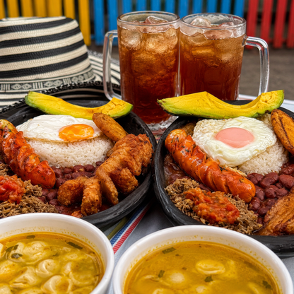 2 Bandejas Paisas + 2 Caldos de Entrada + 2 Aguapanelas por solo $16 en Donde La Paisita