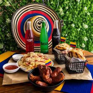 2 Arepa Burgers + Alitas Jumbo + Salchipapa Clásica + 3 Sodas por $10 en L' Coste Burguer