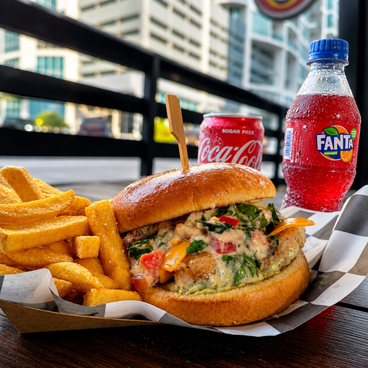 2 Burger Emergente + 2 Ordenes de Papas Fritas + 2 Sodas por solo $10 en Score y Sabor
