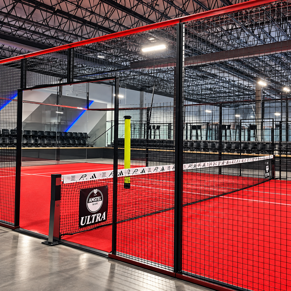 Cancha de Pádel para 4 Personas + 120 Minutos de Juego y 4 Bebidas por $25 en Pro Padel Center