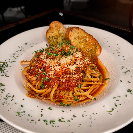 Combo Italiano con Bruschettas, 2 Pastas, Sangrías y Postre por solo $18 en Restaurante Sabores