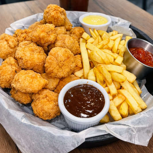 All You Can Eat Boneless + Papas Refill + Bebida desde $8.99 en Alitas Salvajes PUB