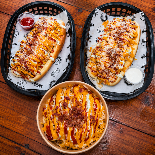 2 Hot Dogs Salvajes + Salchipapa + 2 Té Frío por $12 en Portus Food Truck - Chiriquí