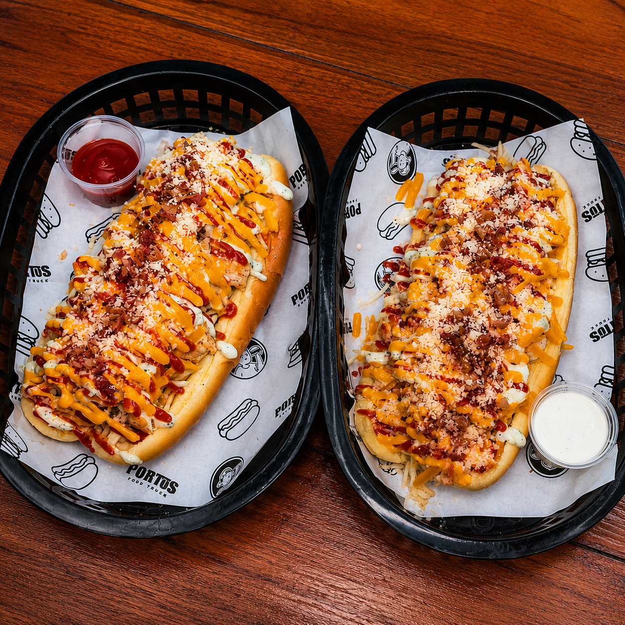 2 Hot Dogs Salvajes + Salchipapa + 2 Té Frío por $12 en Portus Food Truck - Chiriquí