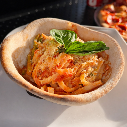 2 Pastas + 2 Sodas por solo $9.99 en La Casa del Queso