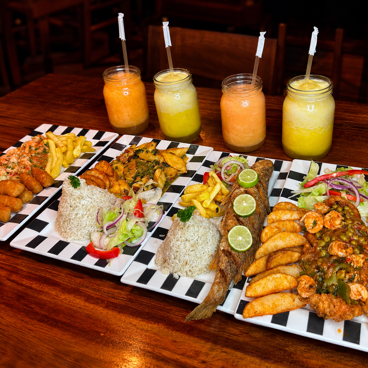 2 Ceviches Mixtos + 4 Platos de Mariscos y 4 Jugos Frozen por $24 en El Barrilazo