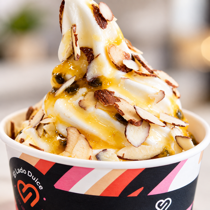 2 Frozen Yogurt + 2 Toppings a escoger por $6 en El Lado Dulce