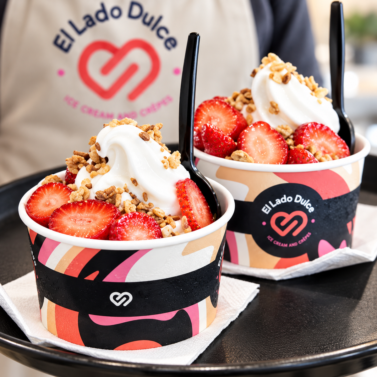 2 Frozen Yogurt + 2 Toppings a escoger por $6 en El Lado Dulce