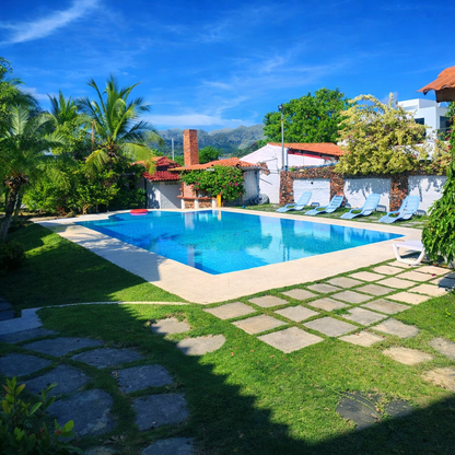 2x1 en Pasadía Familiar de Piscina y Playa por $15 en Bungalow Marvella