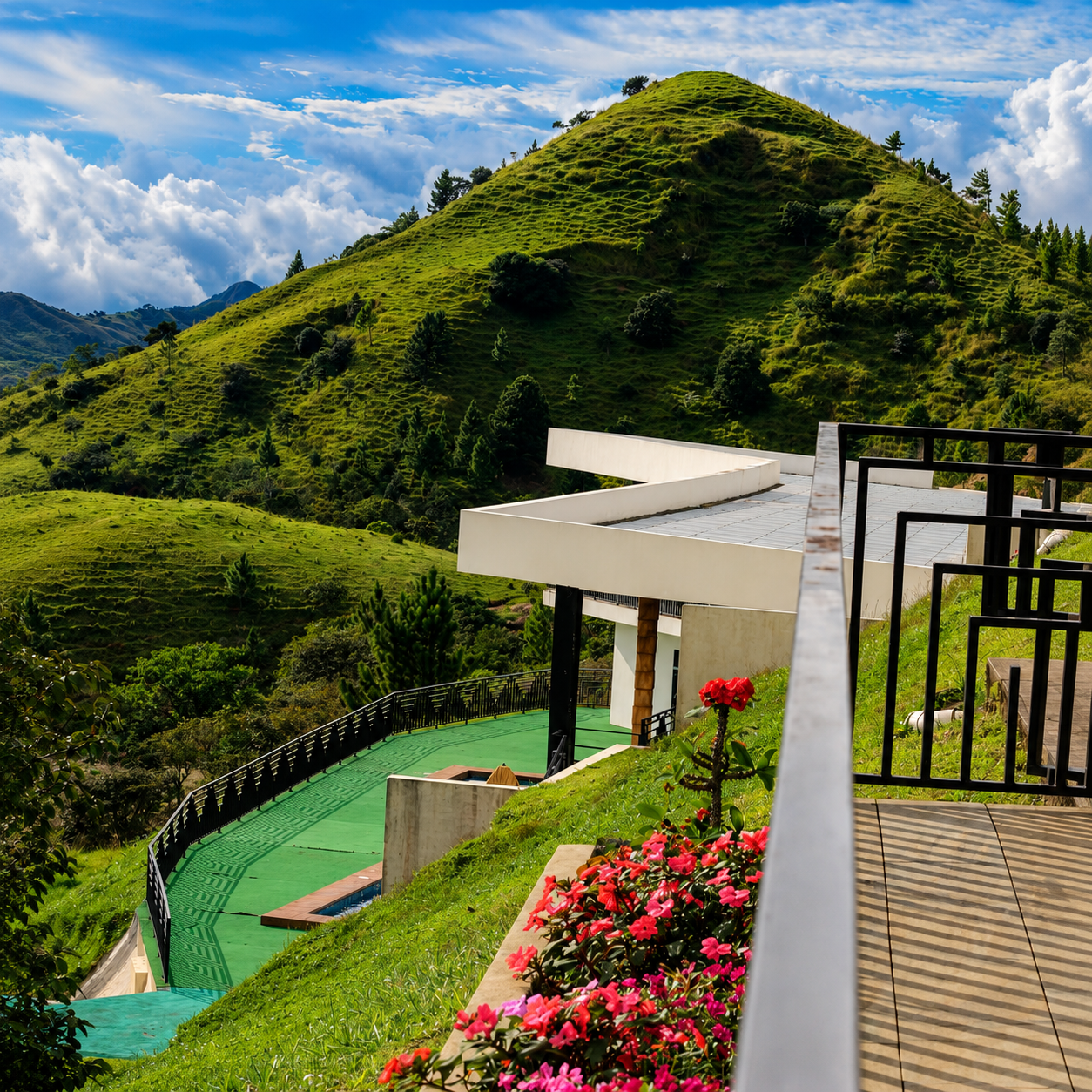 Estadía de 3 días y 2 Noches para 2 Personas + Tours + Desayuno Incluido por $150 en Horizonte Resort Hotel and Spa