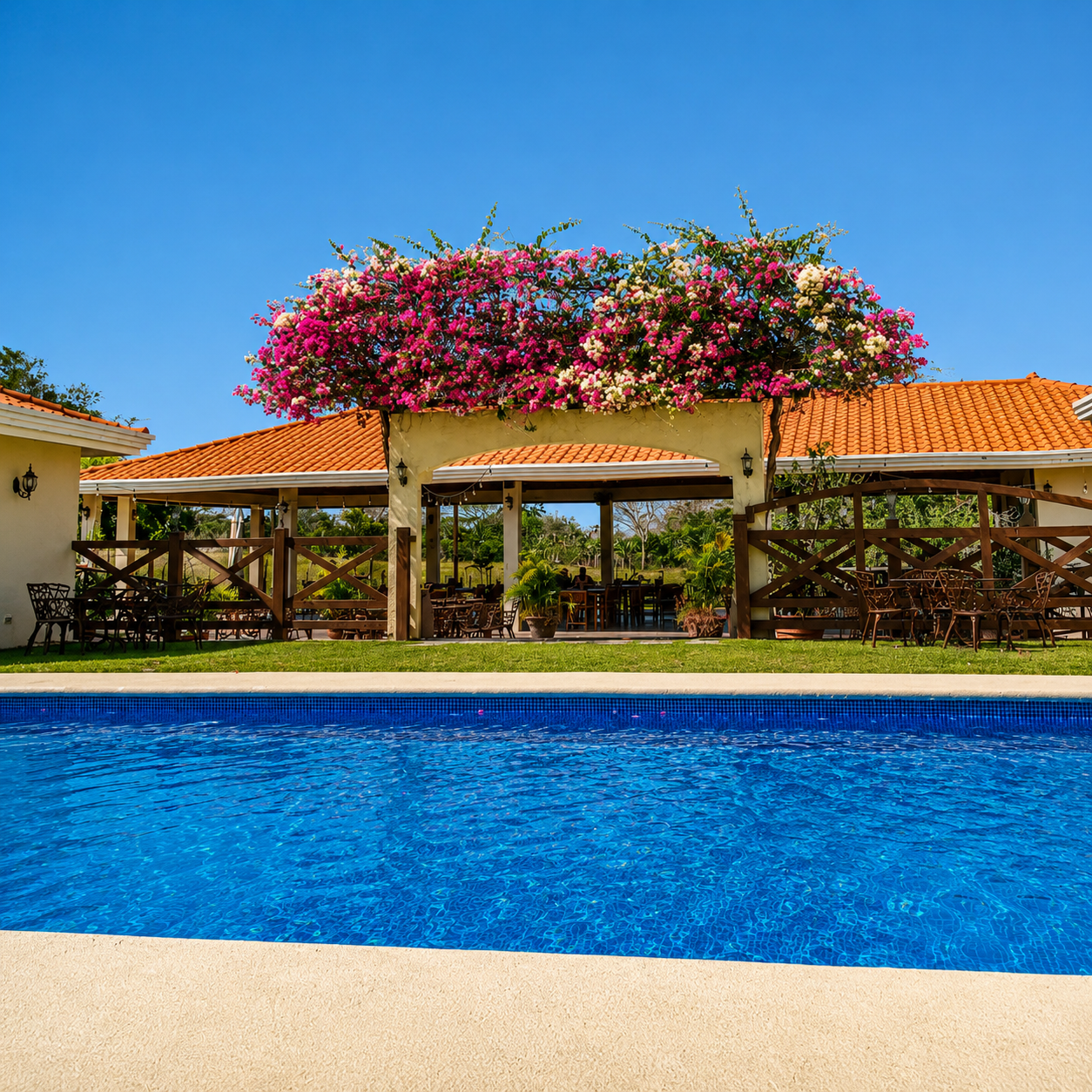 Estadía en Suite para 2 Personas con Desayuno y Beneficios Exclusivos por solo $89 en Pocrí Country Resort