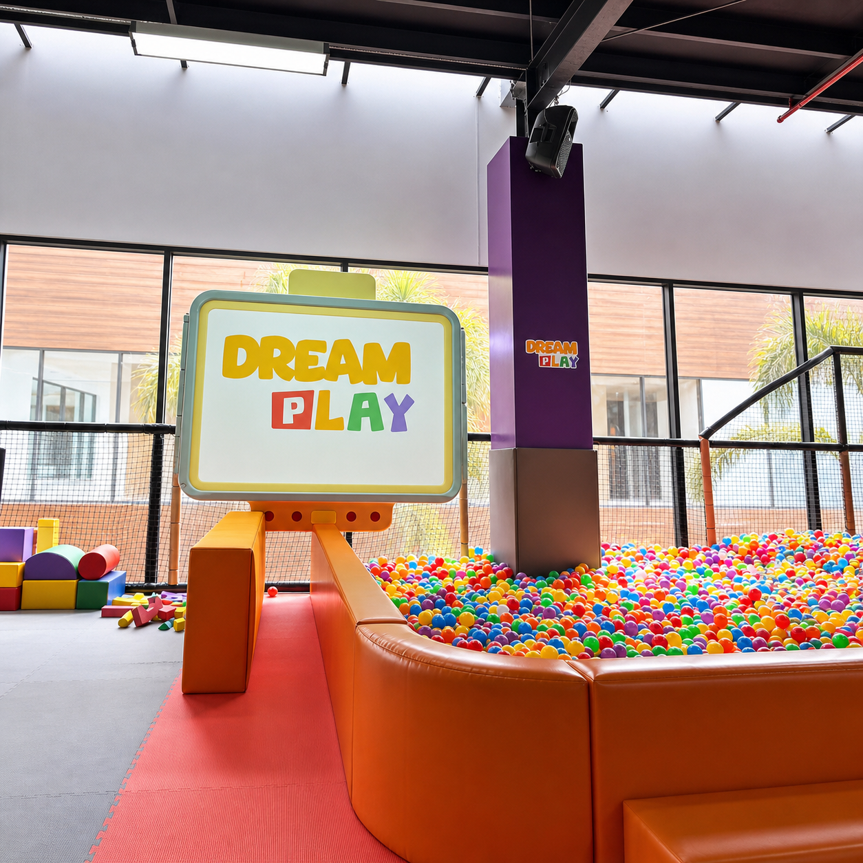 2 Horas de juego ilimitado para 1 niño + 2 adultos + Botella de Agua por $10 en Dream Play