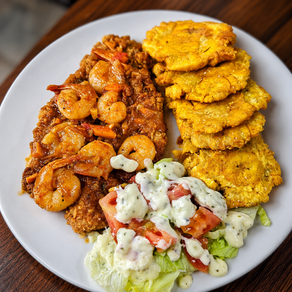 2 Filetes de Pescado a la Reina + 2 Ceviches de Pescado y 2 Bebidas por solo $15 en Alitas Salvajes Pub