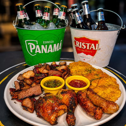 Parrillada Mixta + 2 Cubetazos de Cerveza Nacional por solo $18 en Fulos Car Wash