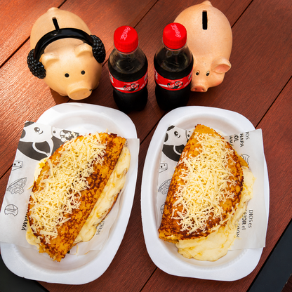 2 Cachapas con Queso + 2 Soditas por solo $14 en Miss Puerkita