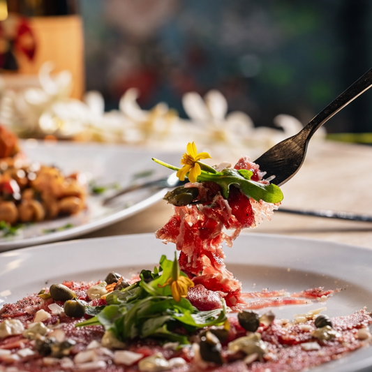 Paga $20 y Consume $40 en Todo el Menú de Comidas y Bebidas en Salotto Italiano