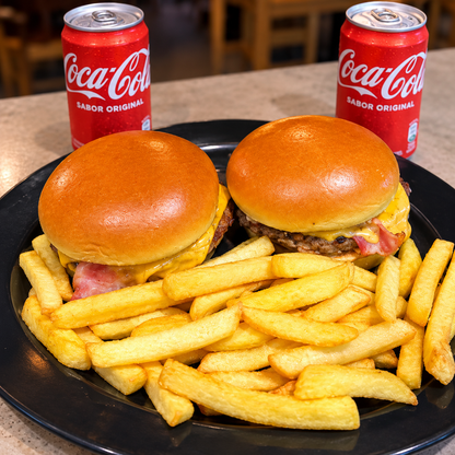 2 Burgers Nuno + Papas Fritas + 2 Sodas por $8 en Terrazas Nunu
