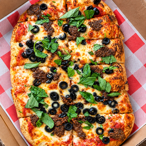 Paga $18 y Disfruta $30 en el Menú de Comidas en Pizzarella – Costa del Este y Vía Israel