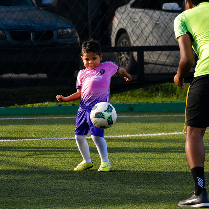 1 Mes de Entrenamiento de Fútbol para Niños y Jóvenes desde Sub6 hasta Sub16 por $25 en Sánchez Soccer Academy