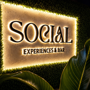 Paga $20 y Consume $35 en Todo el Menú de Social Experiences