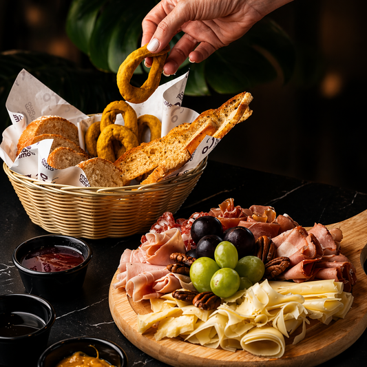 Paga $10 y consume $20 en todo el menú de comidas y bebidas de Mangiamo