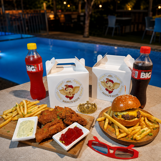 4 Menús Manus Kid + 2 Tickets de Piscina por solo $15 en Manu's Grill