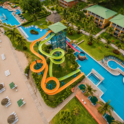 Estadía All Inclusive de 2 Días y 1 Noche para 2 Personas desde $140 en Grand Decameron Panama