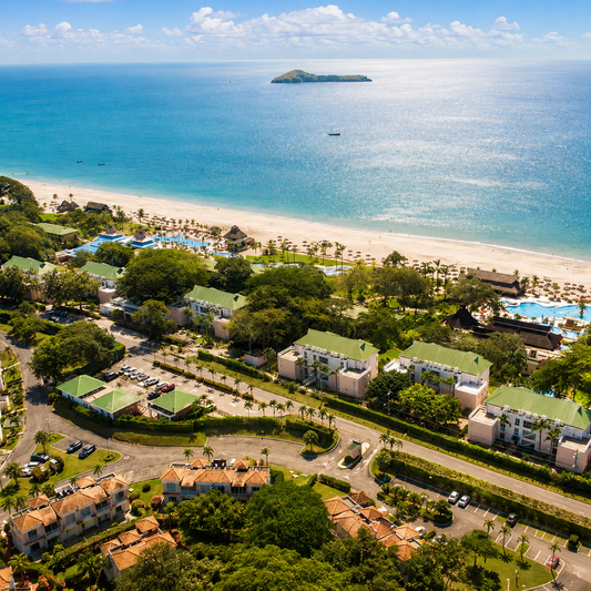 Estadía All Inclusive de 2 Días y 1 Noche para 2 Personas desde $140 en Grand Decameron Panama