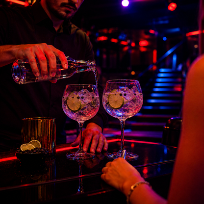 Open Gin, Ron y Vodka para 2 Personas por solo $10 en Lost Exclusive