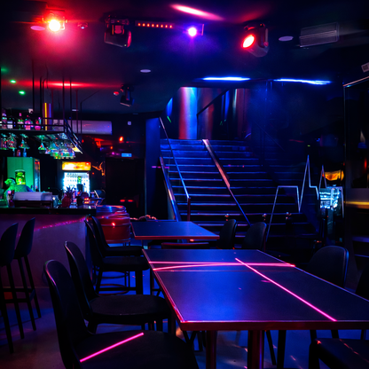 10 Alitas + Acompañamiento + Media Caja de Cerveza Nacional por solo $15 en Lost Exclusive