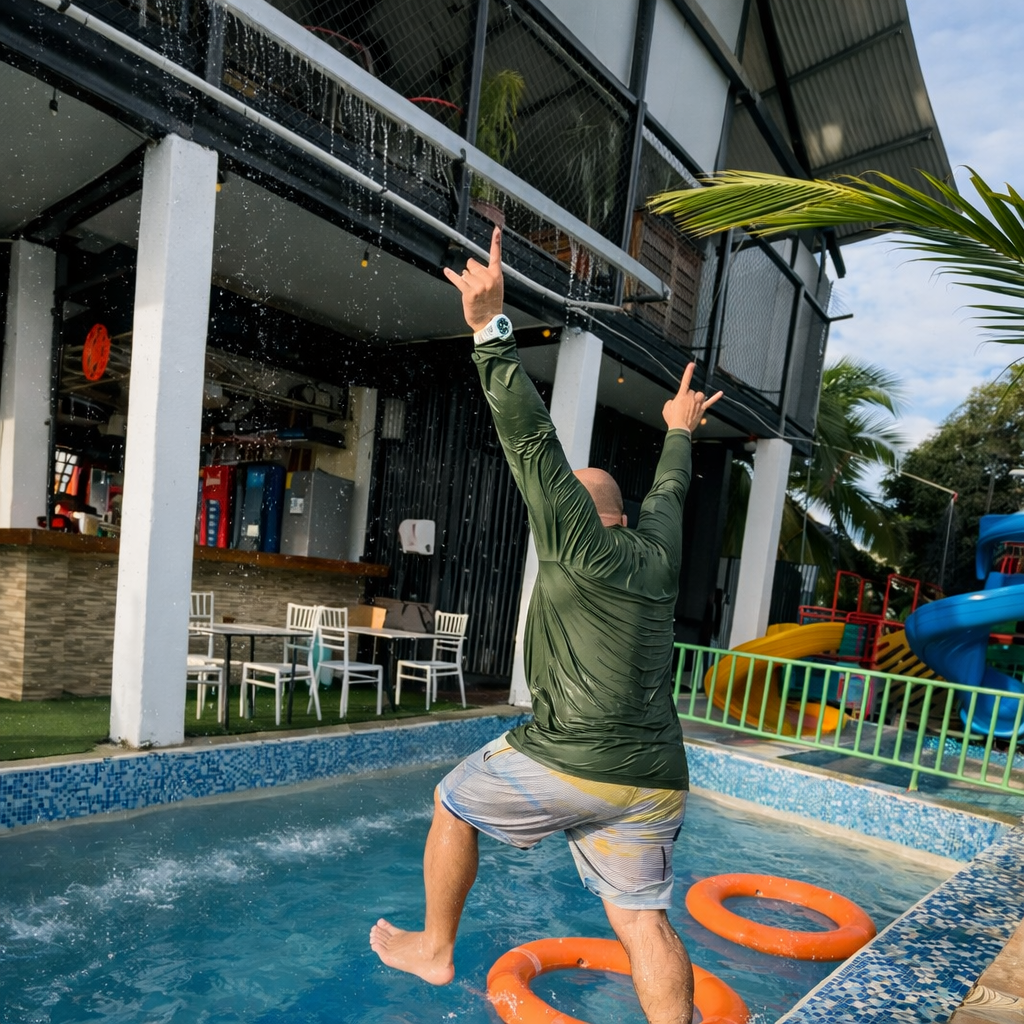 Picada Al Grill + Cubetazo + Pasadía en Piscina para 4 personas por $20 en Manu's Grill