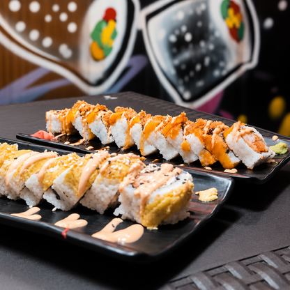 2 Sushi Premium del Menú + 1 Entrada + 2 Bebidas por solo $12 en Sushi Street