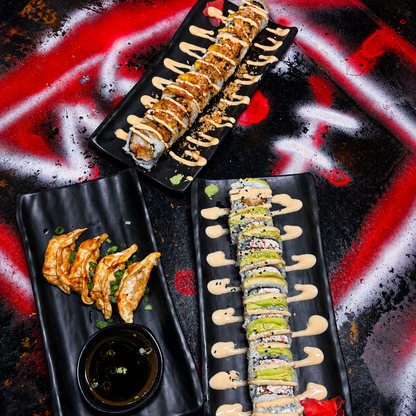 2 Sushi Premium del Menú + 1 Entrada + 2 Bebidas por solo $12 en Sushi Street
