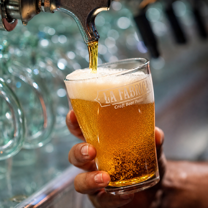 Picada Carnívor + 6 Bebidas a elegir por solo $18 en La Fábrica