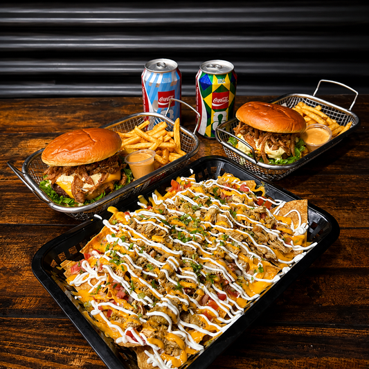 2 Burgers con Nachos para Compartir + 2 Bebidas por solo $17.99 en Chef Pepin