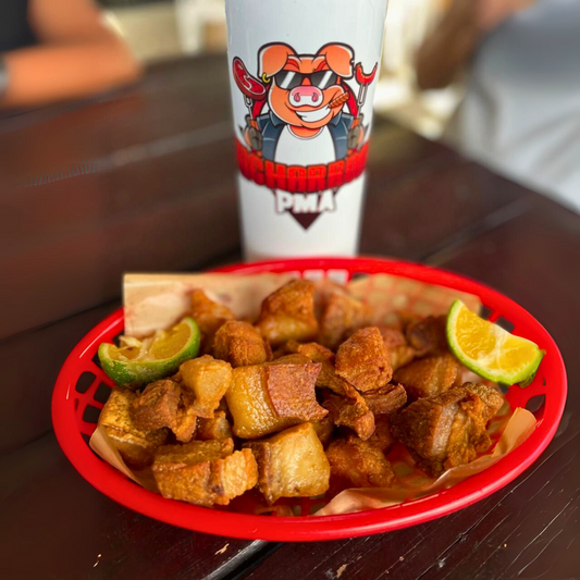 Orden de Chicharrón Mixto + 5 Canastas de Patacón Rellenas + 10 Arepitas con salsa y queso + Cubetazo por $15 en Chicharrones Panamá