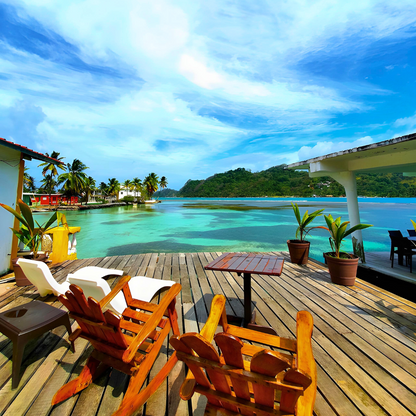 Pasadía de Playa + Comidas y Bebidas en Isla Grande para 2 Adultos + 3 Niños por $65 en el Hotel Cocotal