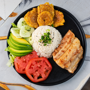Almuerzo para 2 Personas con Filete de Pescado + Acompañamientos + 2 Bebidas
