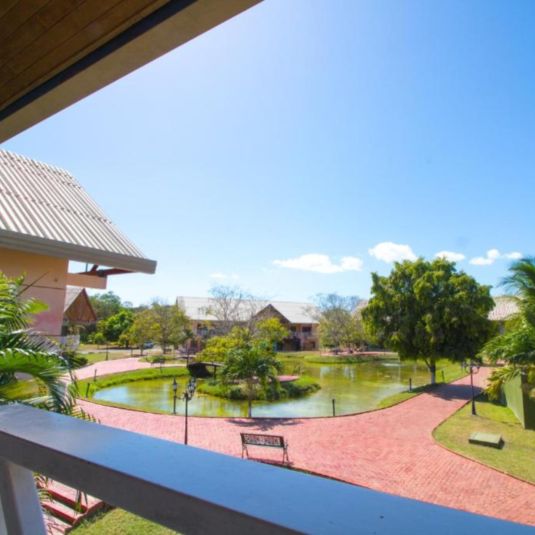 Estadía Todo Incluido para 2 Personas por $160 en el Hotel Guayacanes