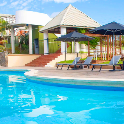 Estadía Todo Incluido para 2 Personas por $160 en el Hotel Guayacanes