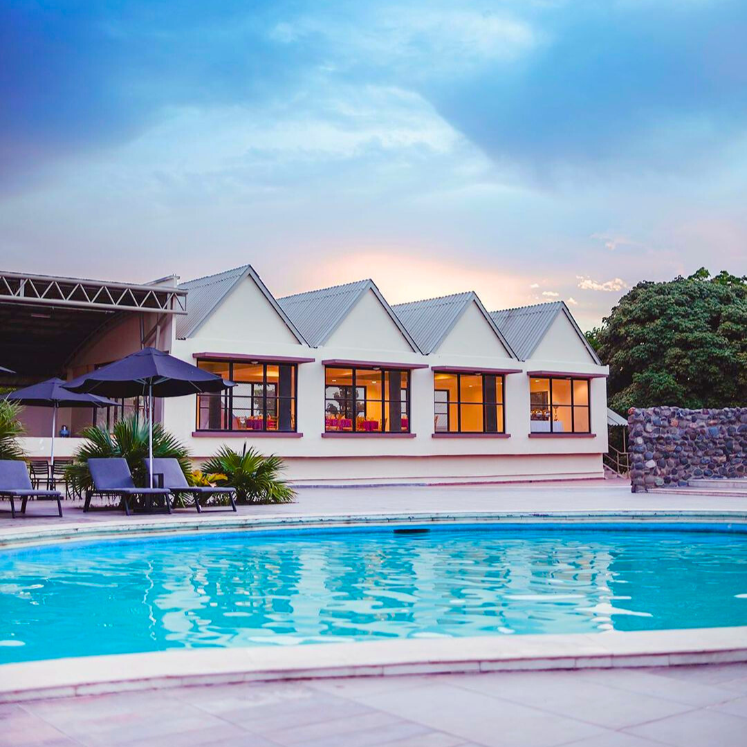 Estadía Todo Incluido para 2 Personas por $160 en el Hotel Guayacanes