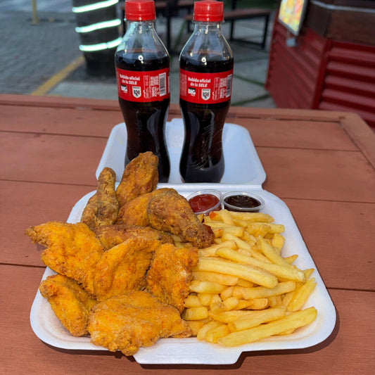 5 Alitas + 5 Boneless + 1 Orden de Papas + 2 Bebidas por solo $7 en Wild Wings PTY