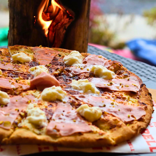 Paga $12 y disfruta $20 en el menú de comidas y bebidas en Pizzarella Vía Israel