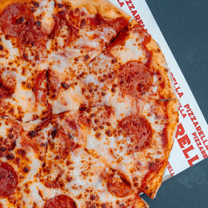 Paga $18 y Disfruta $30 en el Menú de Comidas de Pizzarella Vía Israel y Costa del Este