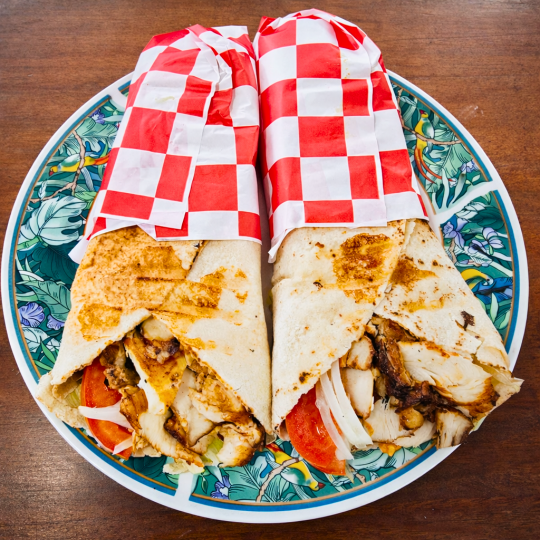 2 Shawarmas de Pollo + Bandeja Árabe + 2 Bebidas por $15 en Shawarma Al Nour