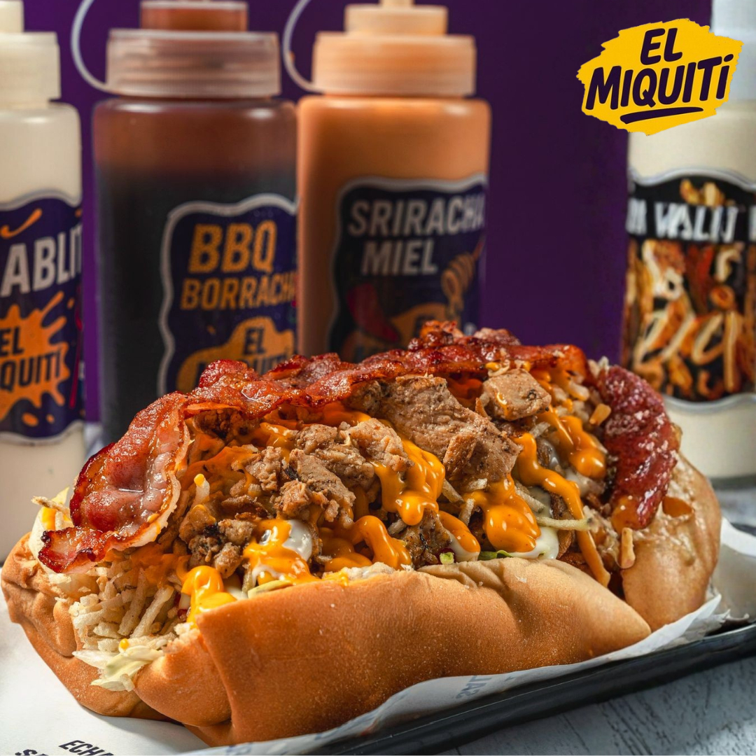 2 pepitos de pollo + 1 Salchipapa + 4 tequeños + 4 Bebidas por $15 en El Miquiti