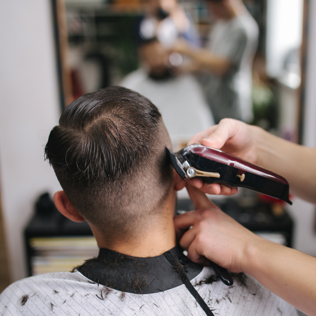 Corte de Cabello + Lavado de Cabeza + Aplicación de Mascarilla + Masajeado Ocular por $10 en Provenza Barber Shop