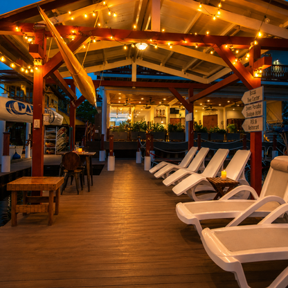 Paquete Completo a Bocas del Toro: Vuelos + 3 días en Hotel sobre el Mar + Desayunos y Actividades por $620.50 para 2 Personas