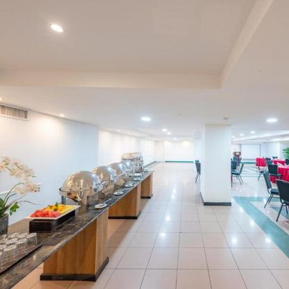 ¡Cena de Año Nuevo + Pasadía por $35 en Hotel Soloy!